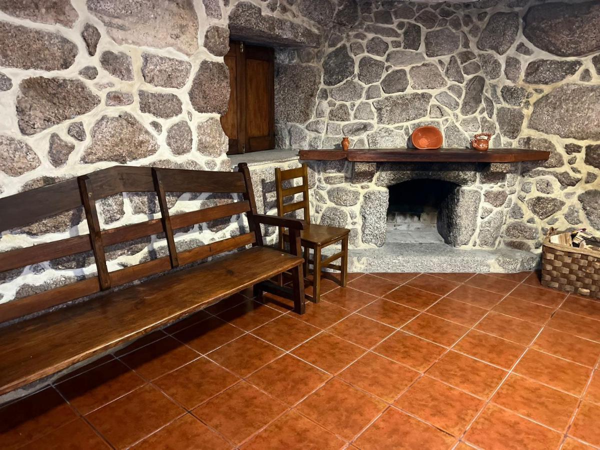 Penzion Casa Padre Alexandre Covide Exteriér fotografie