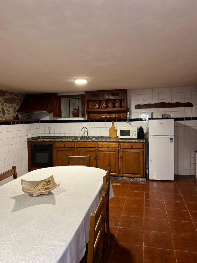Penzion Casa Padre Alexandre Covide Exteriér fotografie